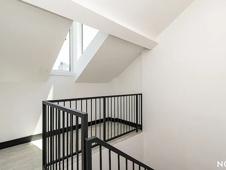 433 Sackett St #2B — Photo 17