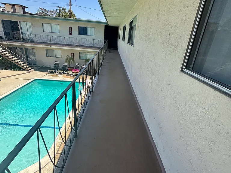 21006 Reynolds Dr #7 — Photo 4