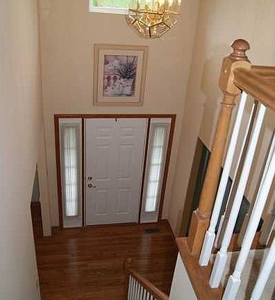 2nd image of 1028 S Lake Dr