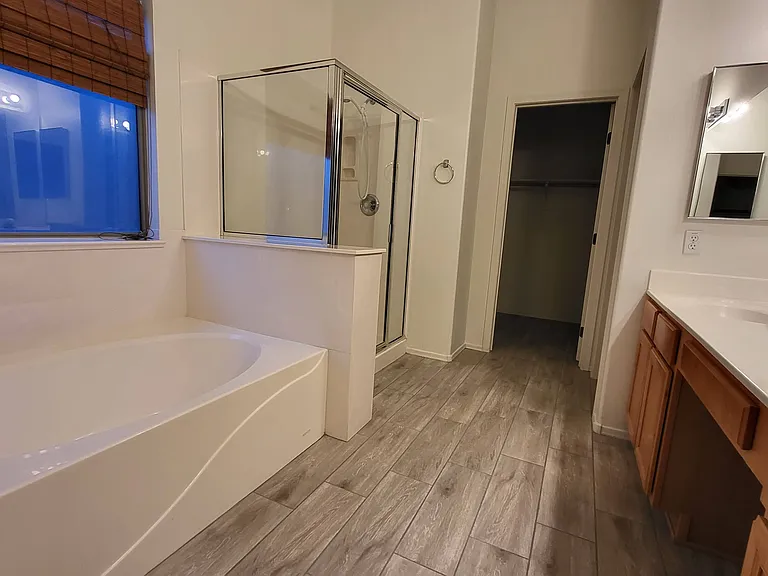 4128 W Menadota Dr — Photo 5