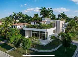 121 W San Marino Dr, Miami Beach, FL 33139