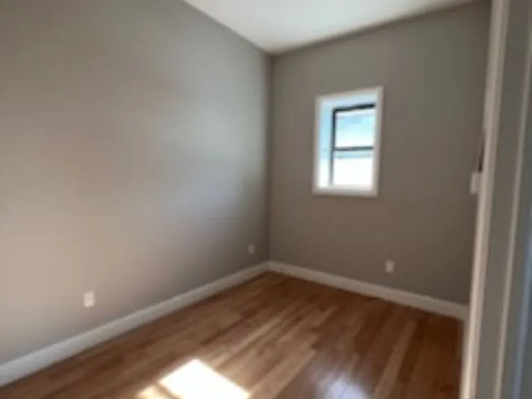 525 Clinton Ave — Photo 2
