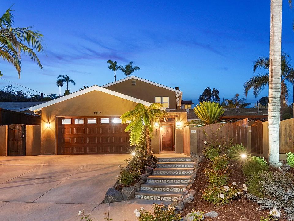 1st image of 1927 Playa Riviera Dr
