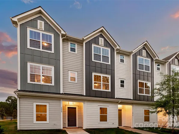3948 Winterfield Pl, Charlotte, NC 28205
