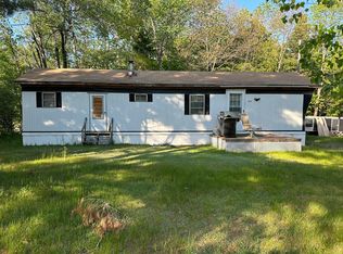 136 Riverside St, Kingfield, ME 04947