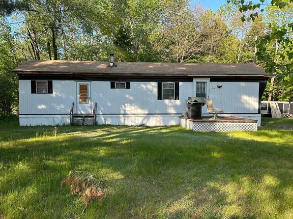 136 Riverside Street, Kingfield, ME 04947