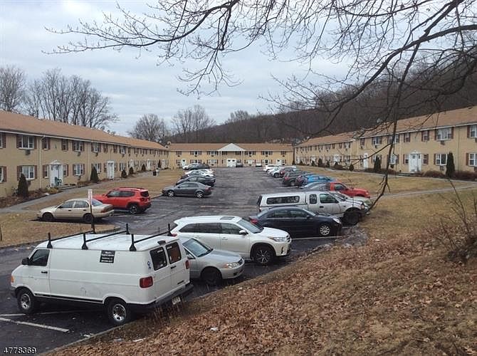 2nd image of 330 Franklin Ave APT A4