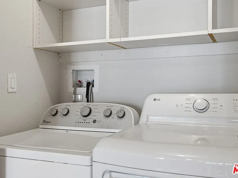 10650 Kinnard Ave #104 — Photo 10