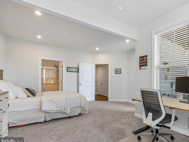 8106 Zoe Pl — Photo 30