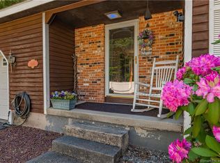 500 Jude Ln, Southington, CT 06489