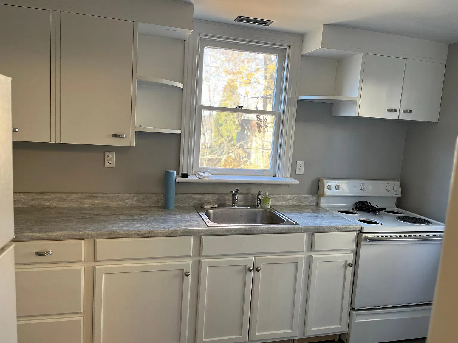 2nd floor kitchen