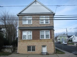 800 W Camplain Rd, Manville, NJ 08835