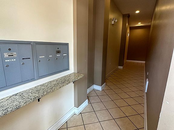 3rd image of 1038 E 47th St APT 3N