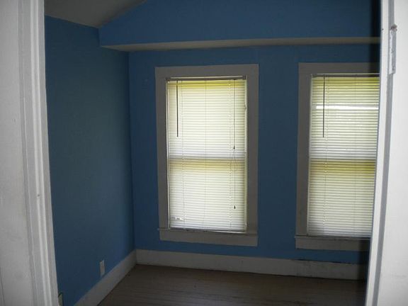 2nd image of 1210 S Harrison Ave