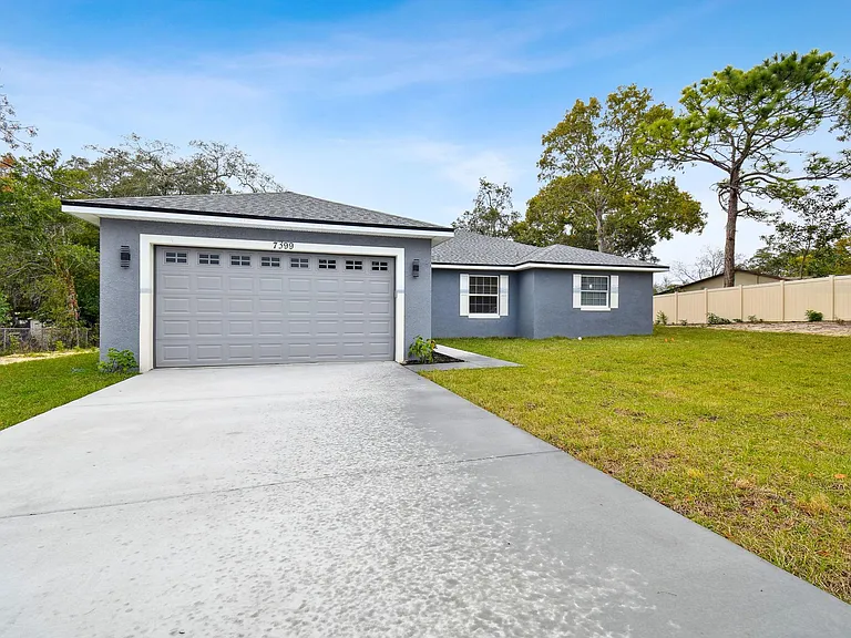 7398 Skylark Dr — Photo 34