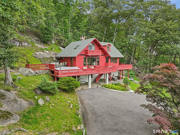 3rd image of 89 Wood Creek Road