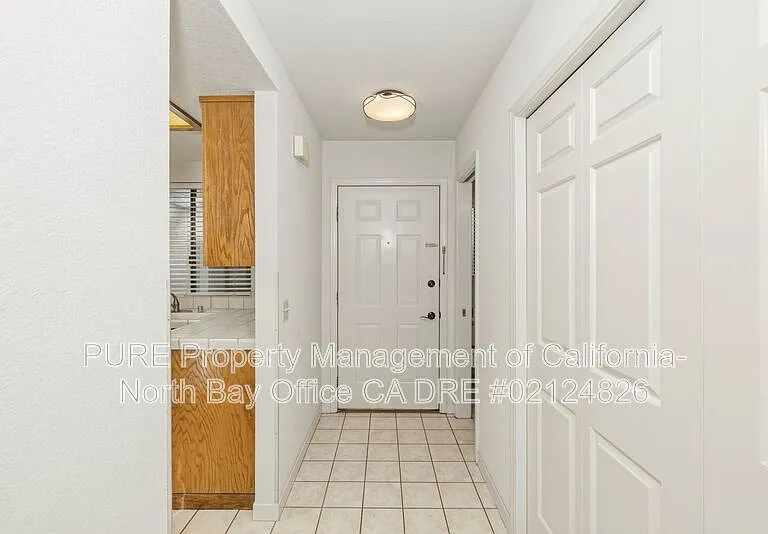 2102 Chianti Dr — Photo 2
