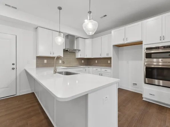 10535 Pleasant Branch Dr Unit 101, Raleigh, NC 27614