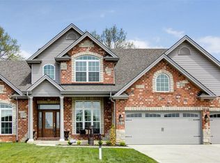 520 Auburn Trace Ln, Saint Peters, MO 63376