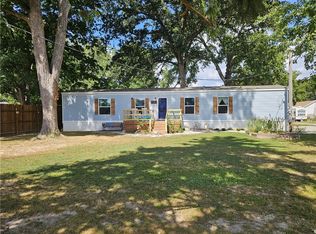 205 S Missouri St, Greenup, IL 62428