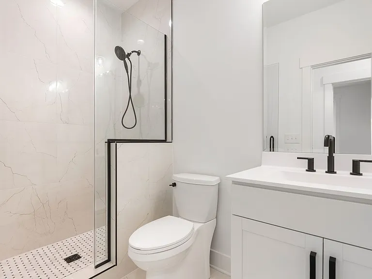 1019 Grant St — Photo 13