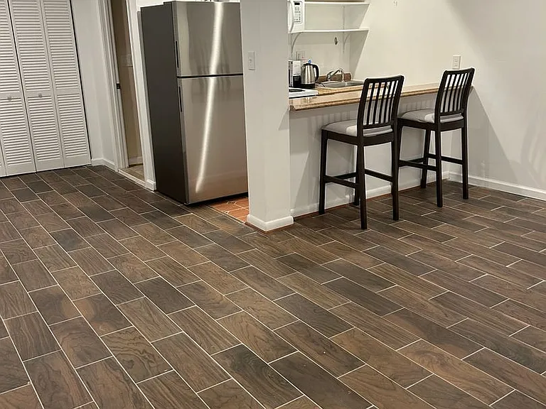 7726 Seven Locks Rd — Photo 3