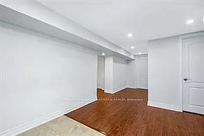 2095 Haig Dr — Photo 28