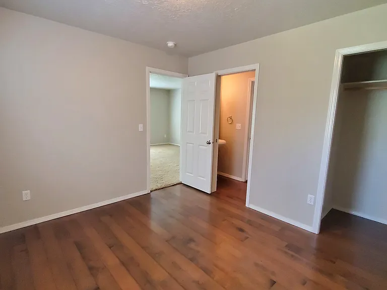 1249 E Sicily St — Photo 11