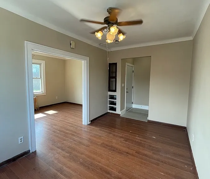 538 Louis Ave #4 — Photo 4