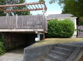 3516 SW Barton St, Seattle, WA 98126