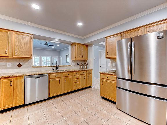 5th image of 3535 Teakwood Dr