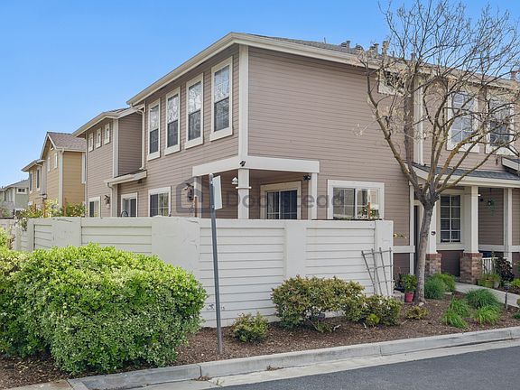 2nd image of 367 Maeve Ct