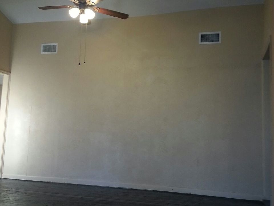 1st image of 2666 Magnolia Ave