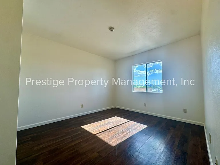 1810 S Blacklidge Dr #118 — Photo 18