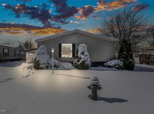 165 Ashwood Ave, Elyria, OH