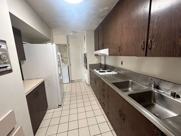 1561 Kanunu St APT 607