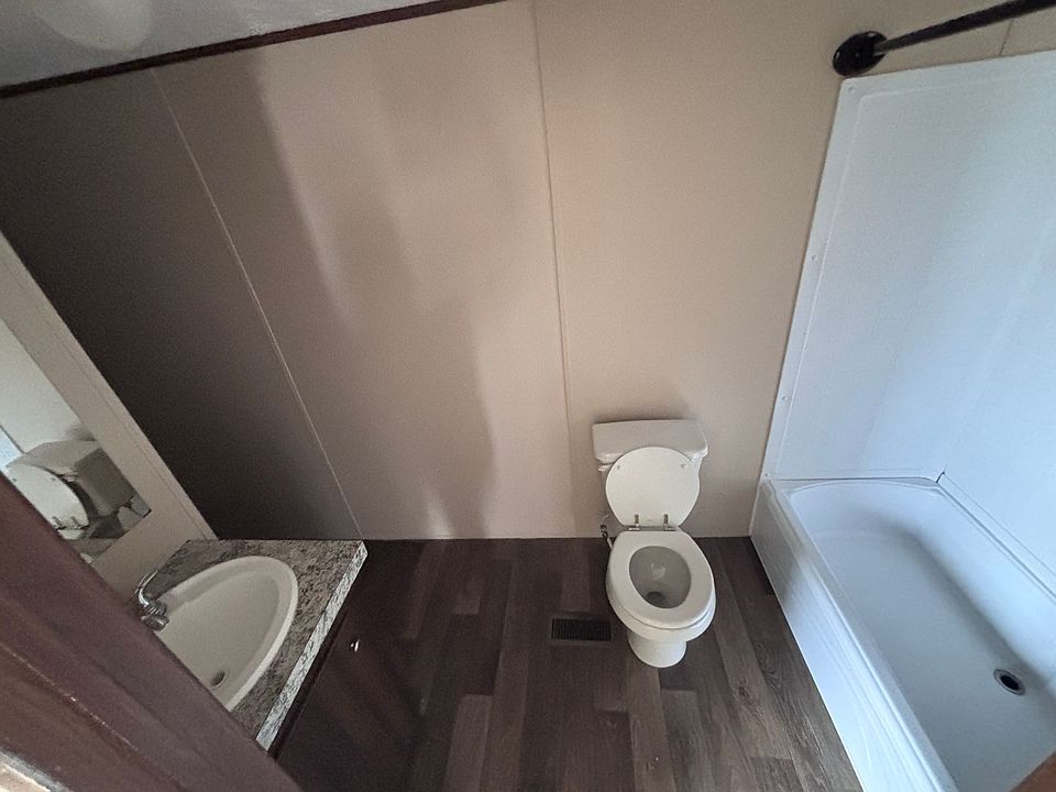 1st image of 254 Amanda Ln