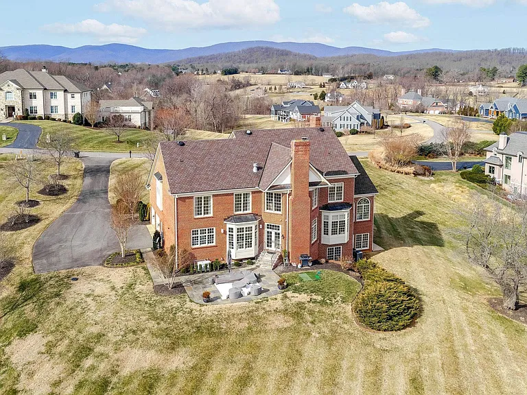 585 Ragged Mountain Dr — Photo 60