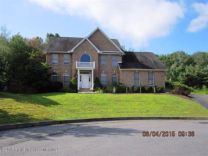 2nd image of 11 Wharton Close #L-39