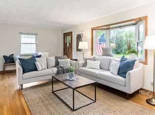 2535 Edgevale Rd, Columbus, OH 43221