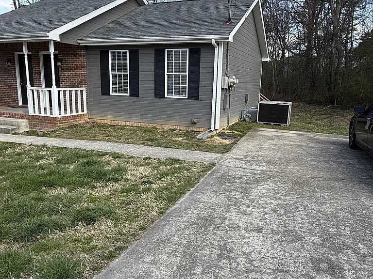 8623 Leatherwood Trl — Photo 3