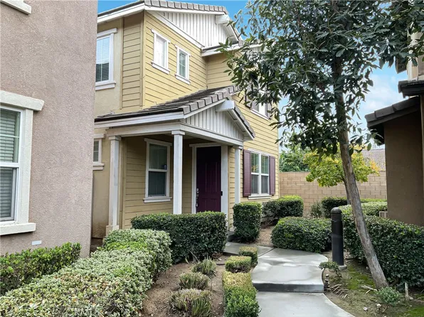 3272 Garons Ln, Riverside, CA 92503