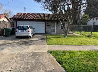 114 Palm Ave, Ripon, CA 95366