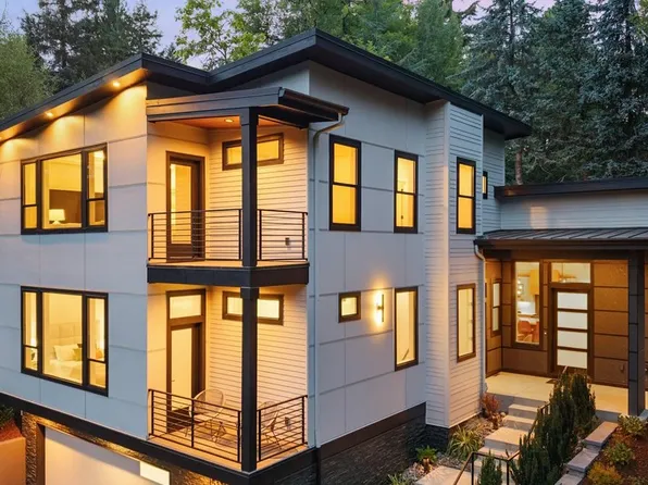 15378 Twin Fir Rd, Lake Oswego, OR 97035