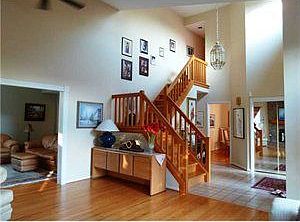 3rd image of 23 Cambray Dr