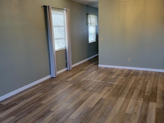5th image of 2286 Norwegian Dr APT 46