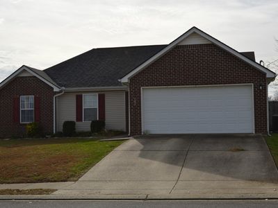 101 Berele Shepsele Ln, La Vergne, TN, 37086