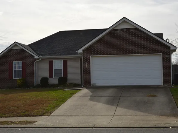 101 Berele Shepsele Ln, La Vergne, TN 37086
