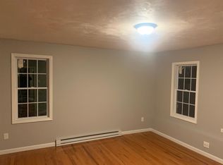 95 Austin St #1B, Worcester, MA 01609