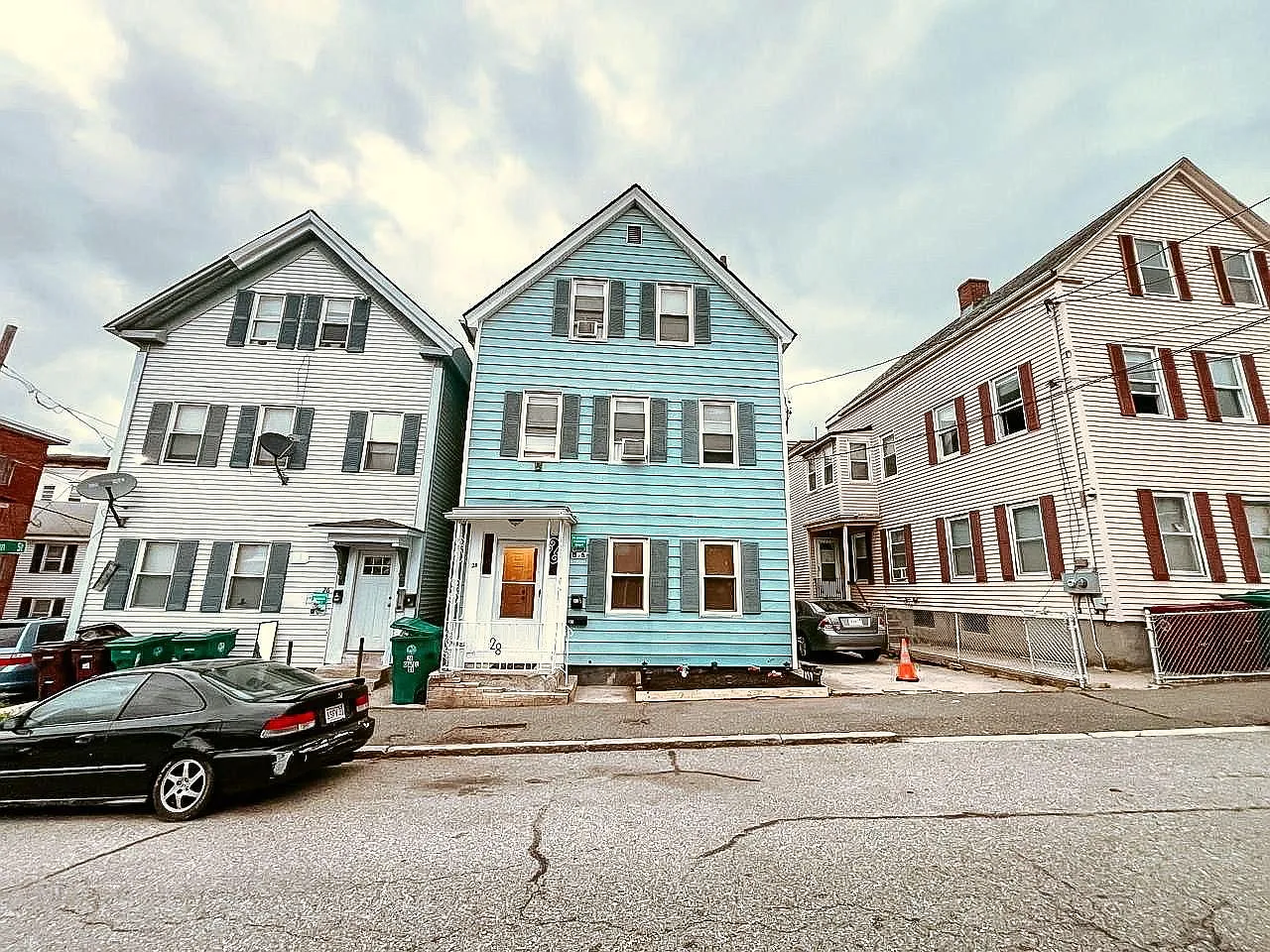 2 bed, 800 sqft, $2,200 — Photo 1